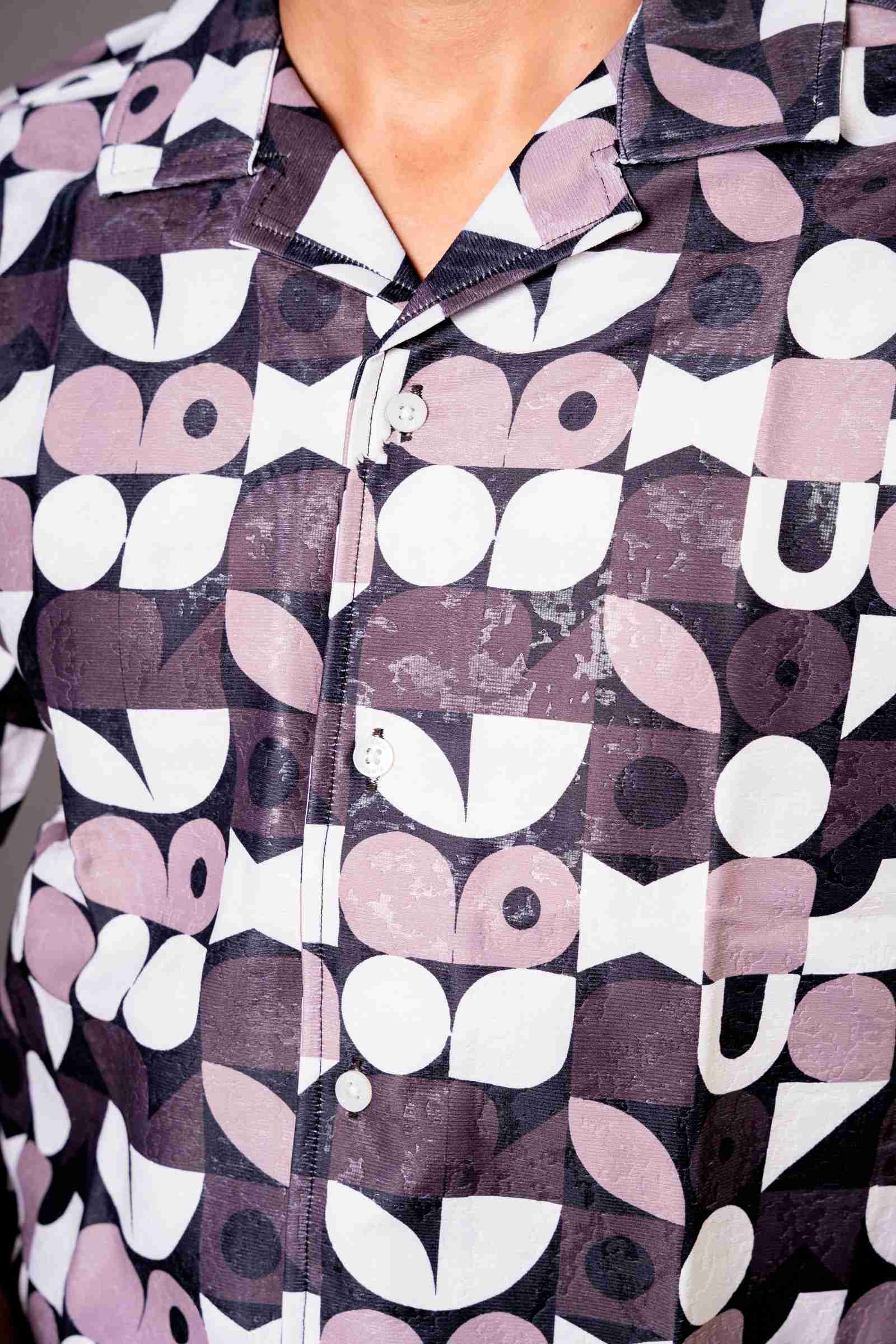 Trendy Printed Half Sleeves T-Shirt - Image 5