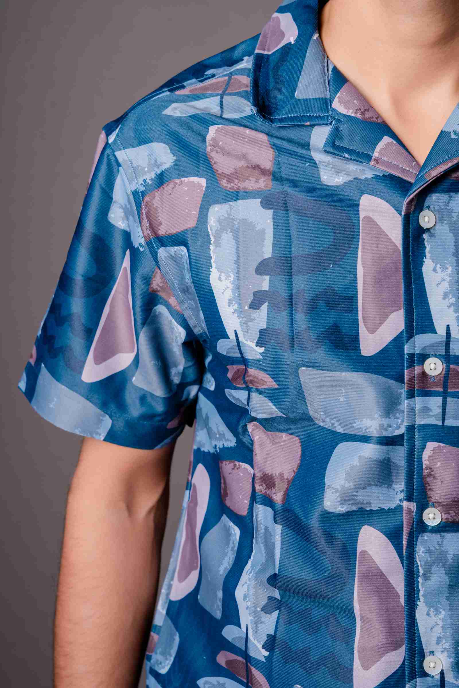 Trendy Printed Half Sleeves T-Shirt - Image 4